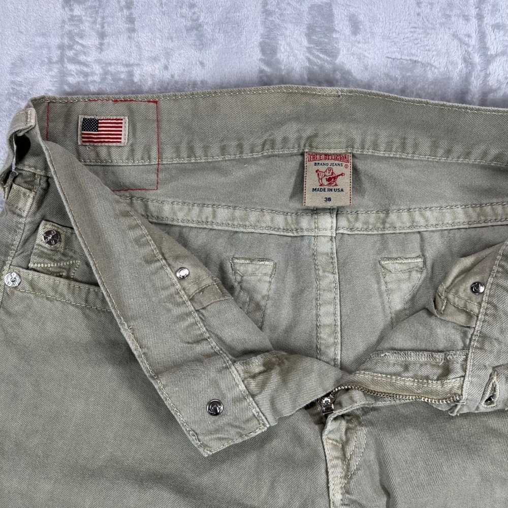True Religion Brand Jeans Mens Size 36 Olive Green Straight Leg Made USA - Picture 4 of 10